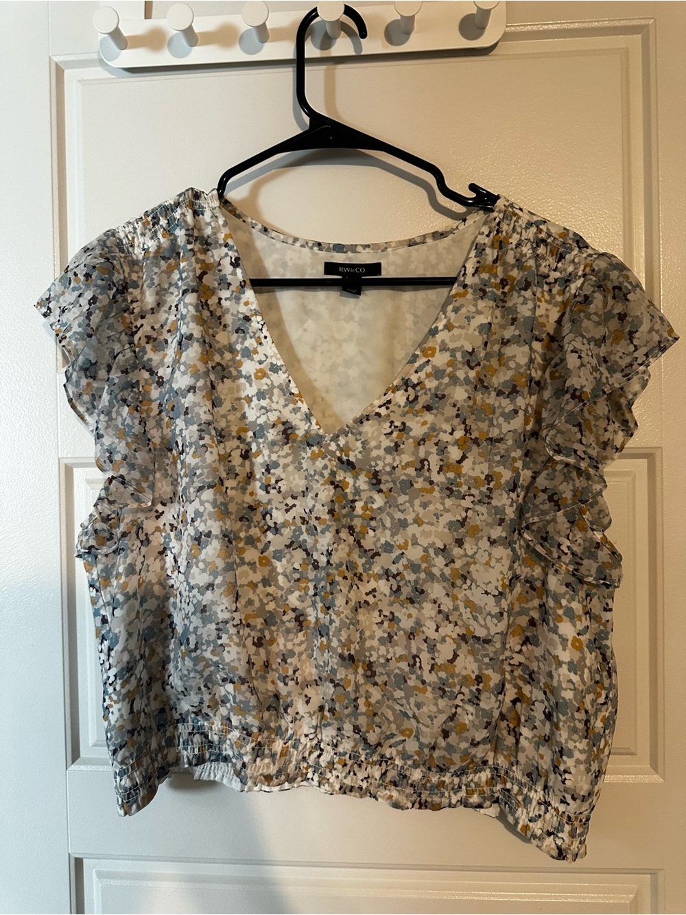RW and Co Floral V-Neck Flutter Sleeve Top in Multi